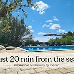 Stella - Gourmet Breakfast, Wellness & Pool