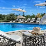 Villa Stella - Gourmet Breakfast, Wellness & Pool *