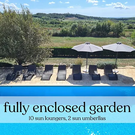 Вилла Spacious Villa With Pool, Indoor Jacuzzi And Sauna Near Porec