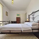 Stella - Gourmet Breakfast, Wellness & Pool Villa Višnjan